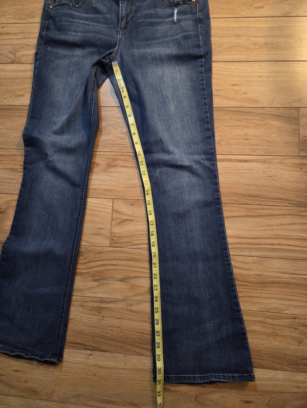 Democracy Ab Solution Bootcut Jeans Womens Shaping Stretch Size 10 - Picture 9 of 9